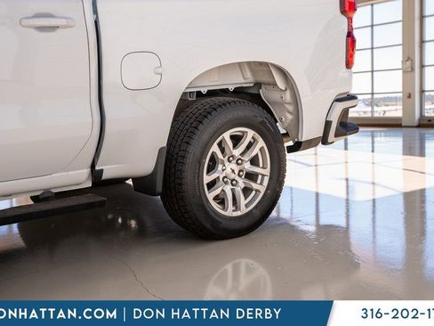 Used 2021 Chevrolet Silverado 1500 RST w/ Z71 Off-Road Package image 33