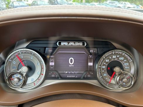 Used 2019 RAM 3500 Limited image 23