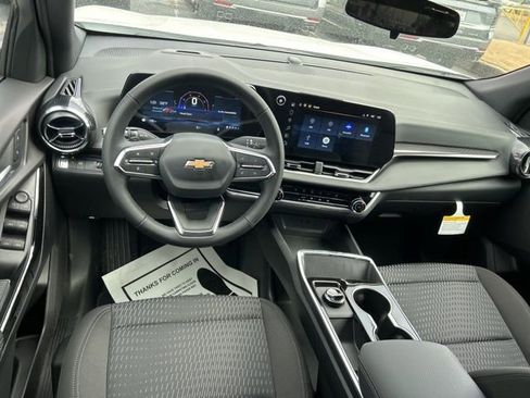 New 2026 Chevrolet Equinox LT image 27