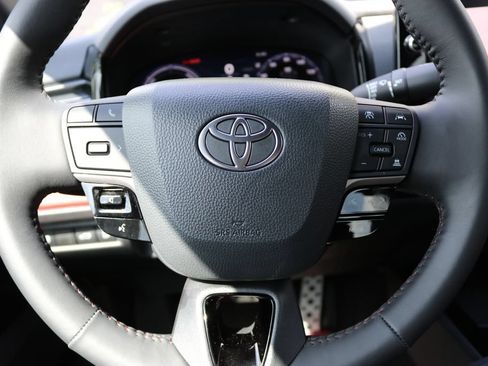 Used 2026 Toyota Camry XSE FWD image 19