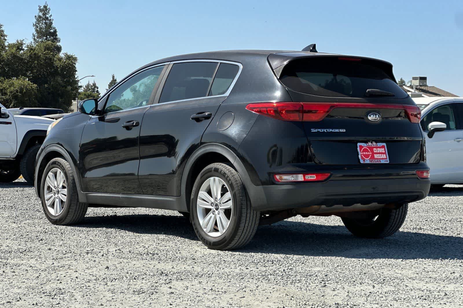 Used 2019 Kia Sportage LX FWD image 7