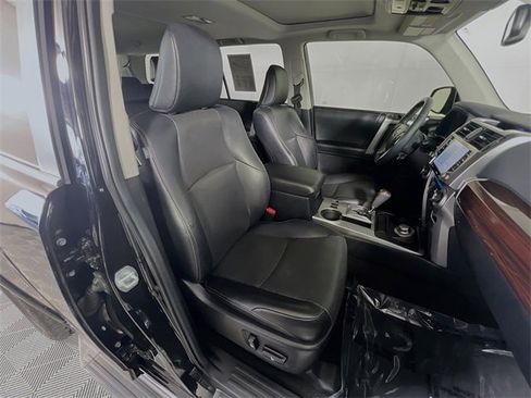 Used 2021 Toyota 4Runner Limited image 29