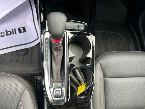 Certified 2024 Chevrolet Trax RS w/ Driver Confidence Package image 25