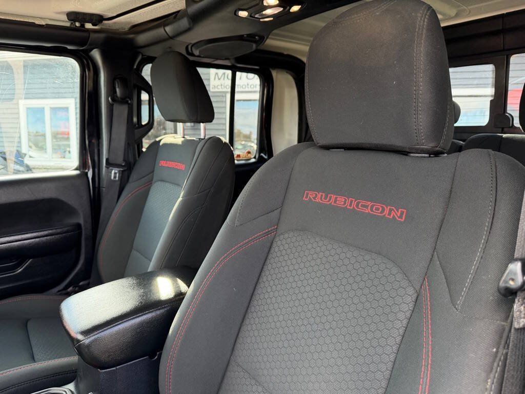 Used 2021 Jeep Gladiator Rubicon w/ Dual Top Group AWD/4WD image 16