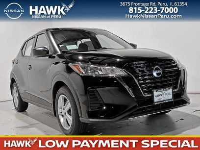 New 2025 Nissan Kicks Play S