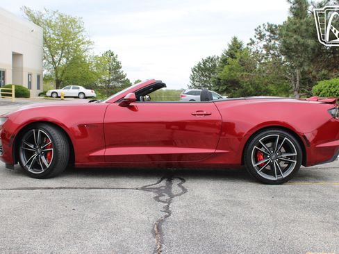 Used 2023 Chevrolet Camaro SS RWD image 5