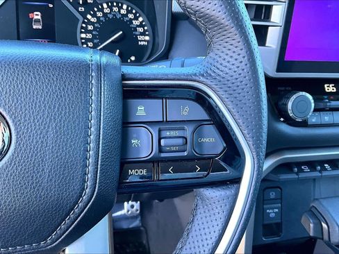 Used 2023 Toyota Tundra Limited image 24