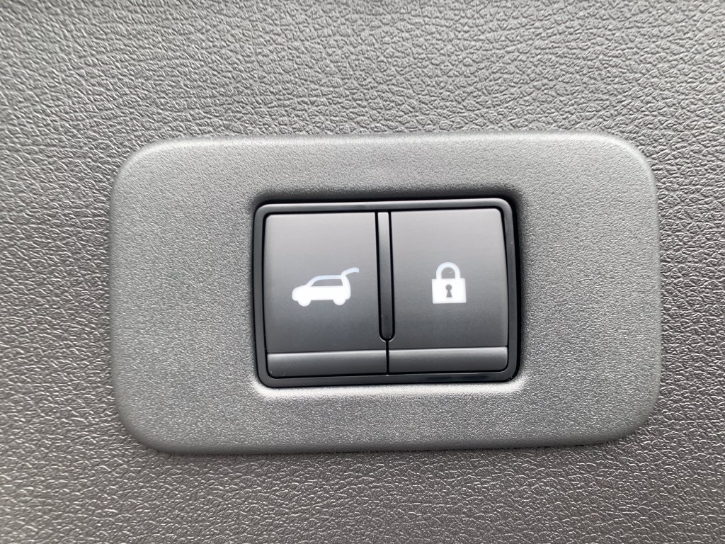 New 2026 Nissan Leaf Platinum+ FWD image 6