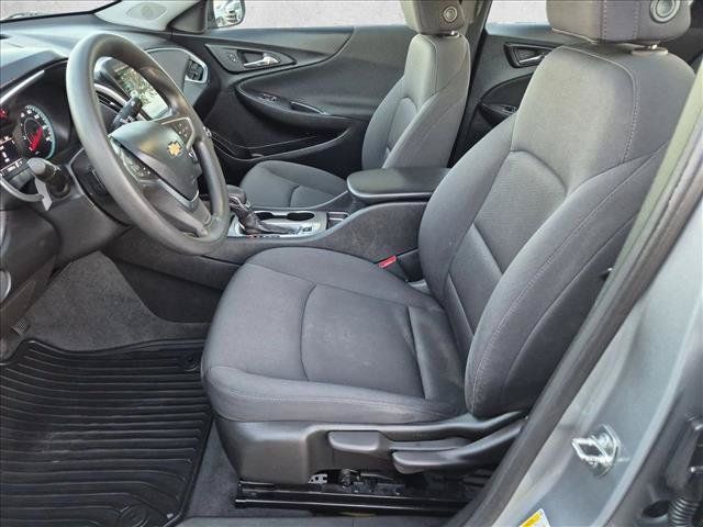 Used 2023 Chevrolet Malibu LS FWD image 22