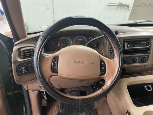 Used 1999 Ford F150 XLT image 13