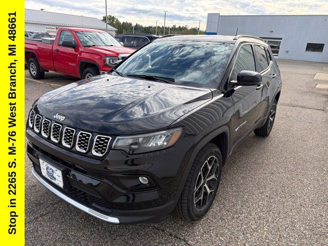 Used 2025 Jeep Compass Limited AWD/4WD image 6