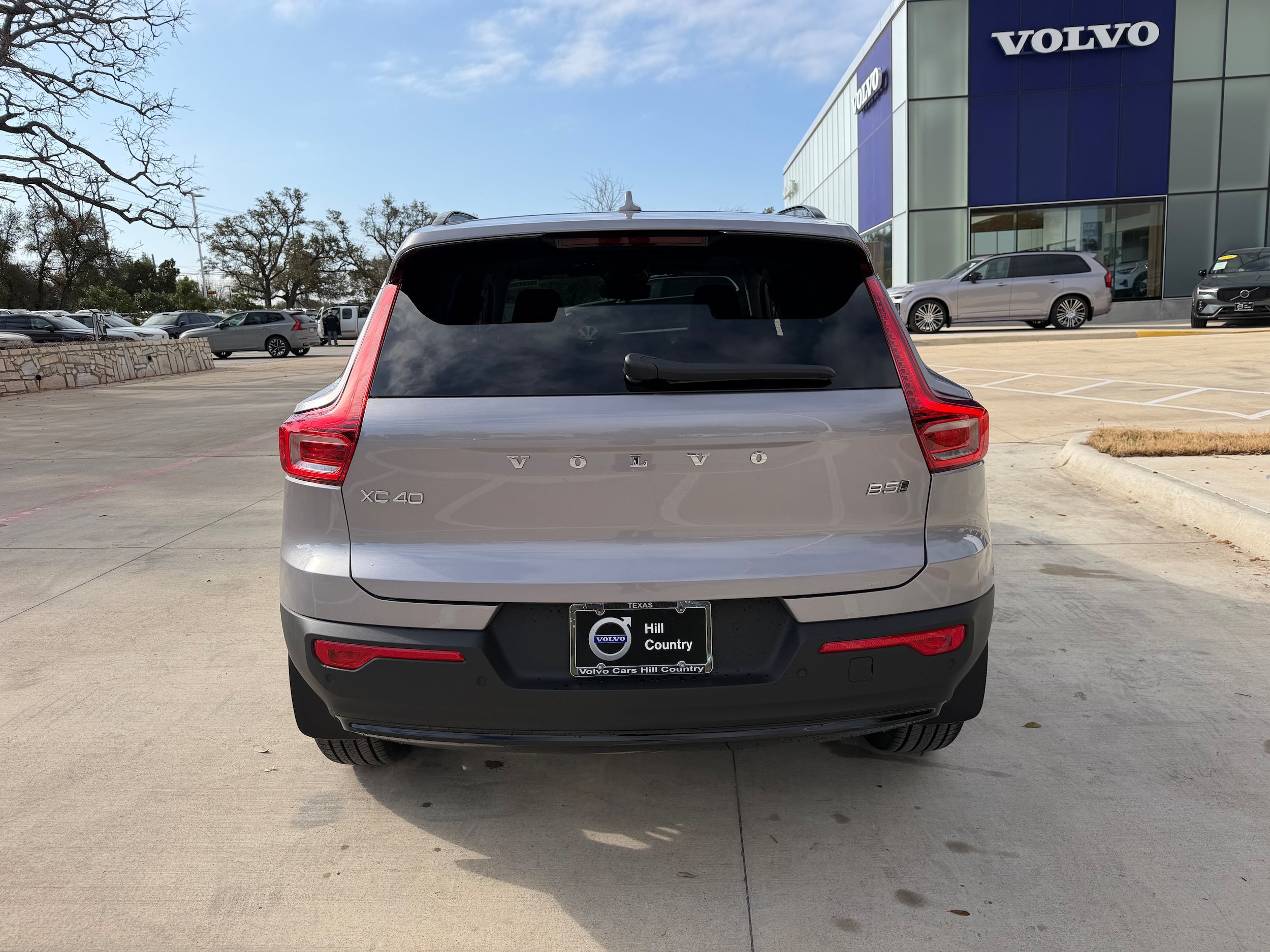 New 2026 Volvo XC40 B5 Ultra w/ Protection Package Premier AWD/4WD image 5