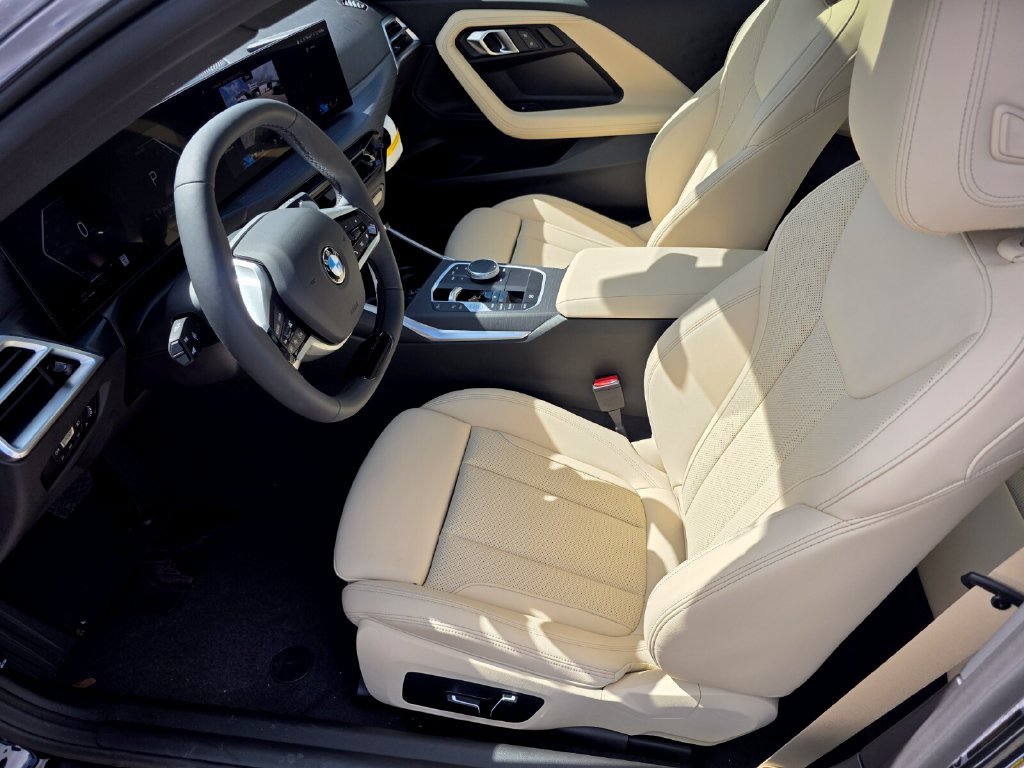 New 2026 BMW 230i Coupe w/ Convenience Package RWD image 7