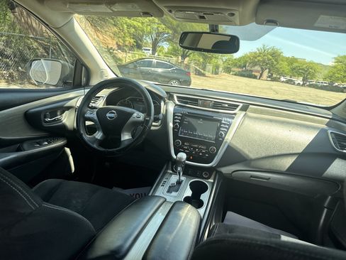 Used 2017 Nissan Murano SV w/ Premium Plus Package FWD image 12