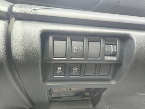 Used 2021 Subaru Forester AWD/4WD image 26