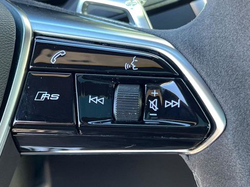 Used 2022 Audi RS 7 Sportback w/ Black Optic Package image 26