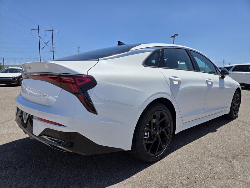 New 2026 Kia K5 GT-Line w/ GT-Line Premium Package FWD image 3