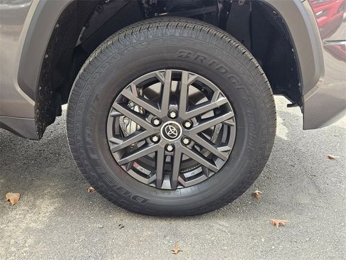 Used 2023 Toyota Tundra SR5 image 9
