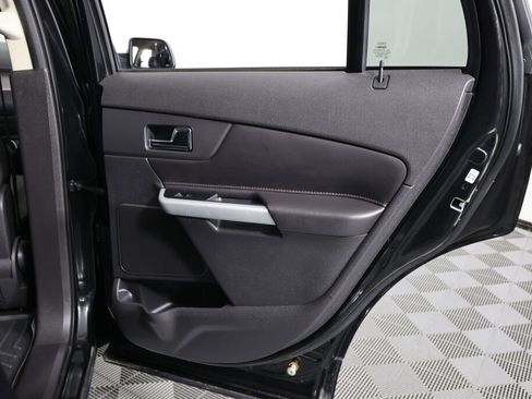 Used 2013 Ford Edge SEL image 22