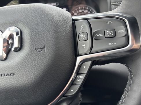New 2026 RAM 1500 Laramie w/ Sport Appearance Package AWD/4WD image 17