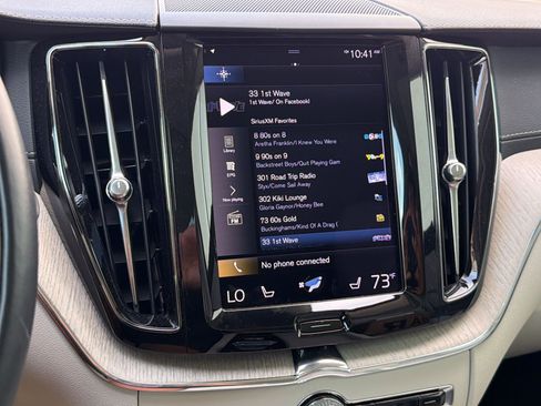 Used 2021 Volvo XC60 T8 Inscription w/ Protection Package Premier AWD/4WD image 24