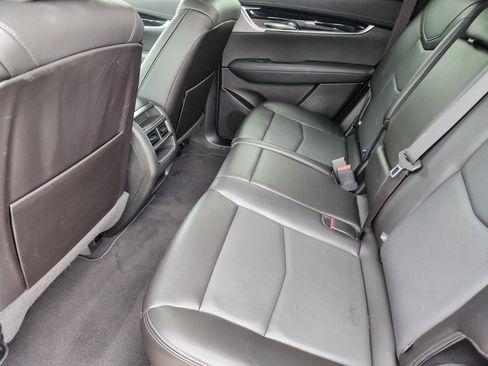 Certified 2025 Cadillac XT5 Premium Luxury image 32