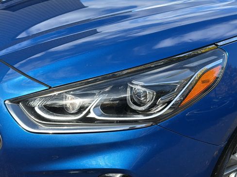 Used 2018 Hyundai Sonata Limited image 9