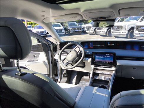 New 2026 Lincoln Nautilus Premier w/ Equipment Group 102A AWD/4WD image 24