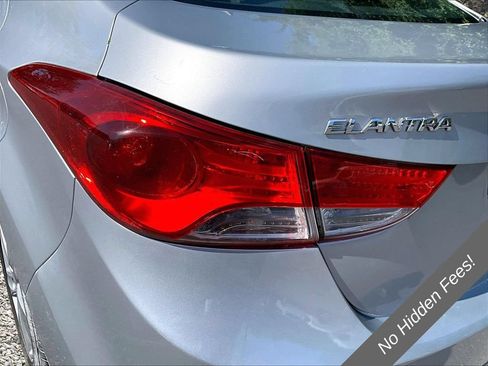 Used 2013 Hyundai Elantra GLS FWD image 26