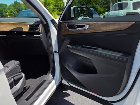 Used 2026 Volkswagen Atlas SE AWD/4WD image 49