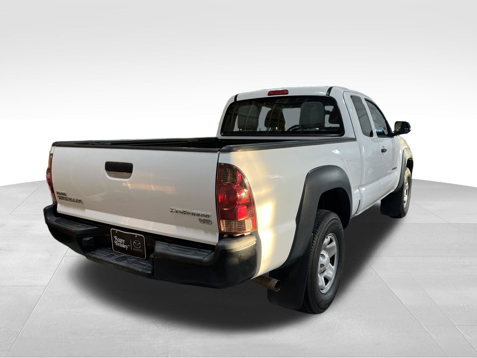 Used 2014 Toyota Tacoma PreRunner RWD image 5