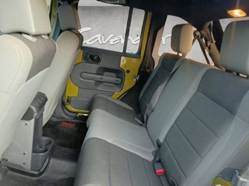 Used 2007 Jeep Wrangler Unlimited X AWD/4WD image 22