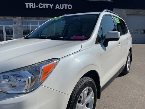 Used 2015 Subaru Forester 2.5i Premium image 2