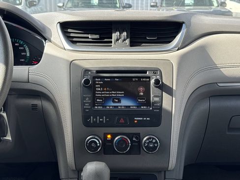 Used 2014 Chevrolet Traverse LS AWD/4WD image 18