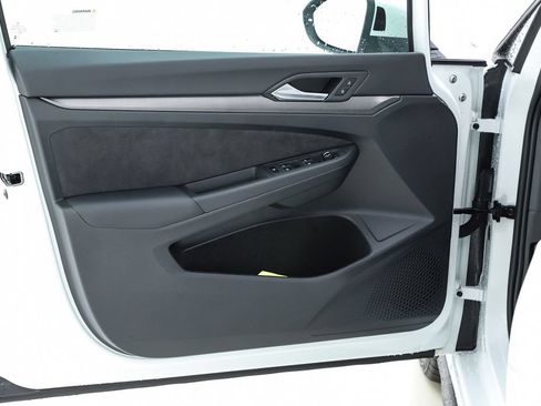 New 2026 Volkswagen GTI SE FWD image 18