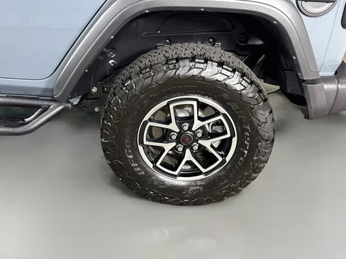 Used 2026 Jeep Wrangler Unlimited Rubicon w/ Safety Group AWD/4WD image 34
