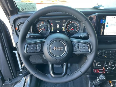 New 2026 Jeep Gladiator Mojave image 11