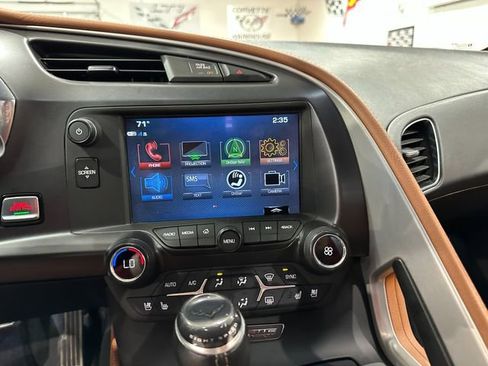 Used 2019 Chevrolet Corvette Stingray Coupe w/ 2LT Preferred Equipment Group RWD image 32