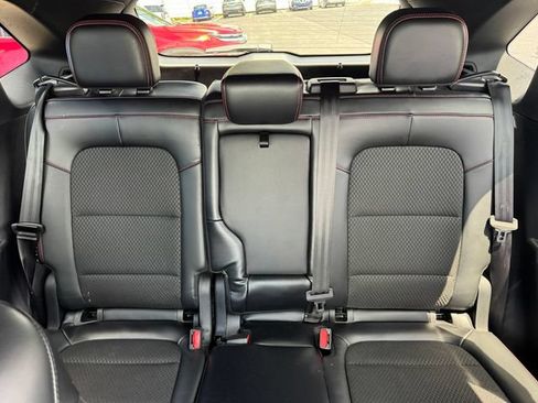 Used 2025 Ford Escape ST-Line Select AWD/4WD image 18