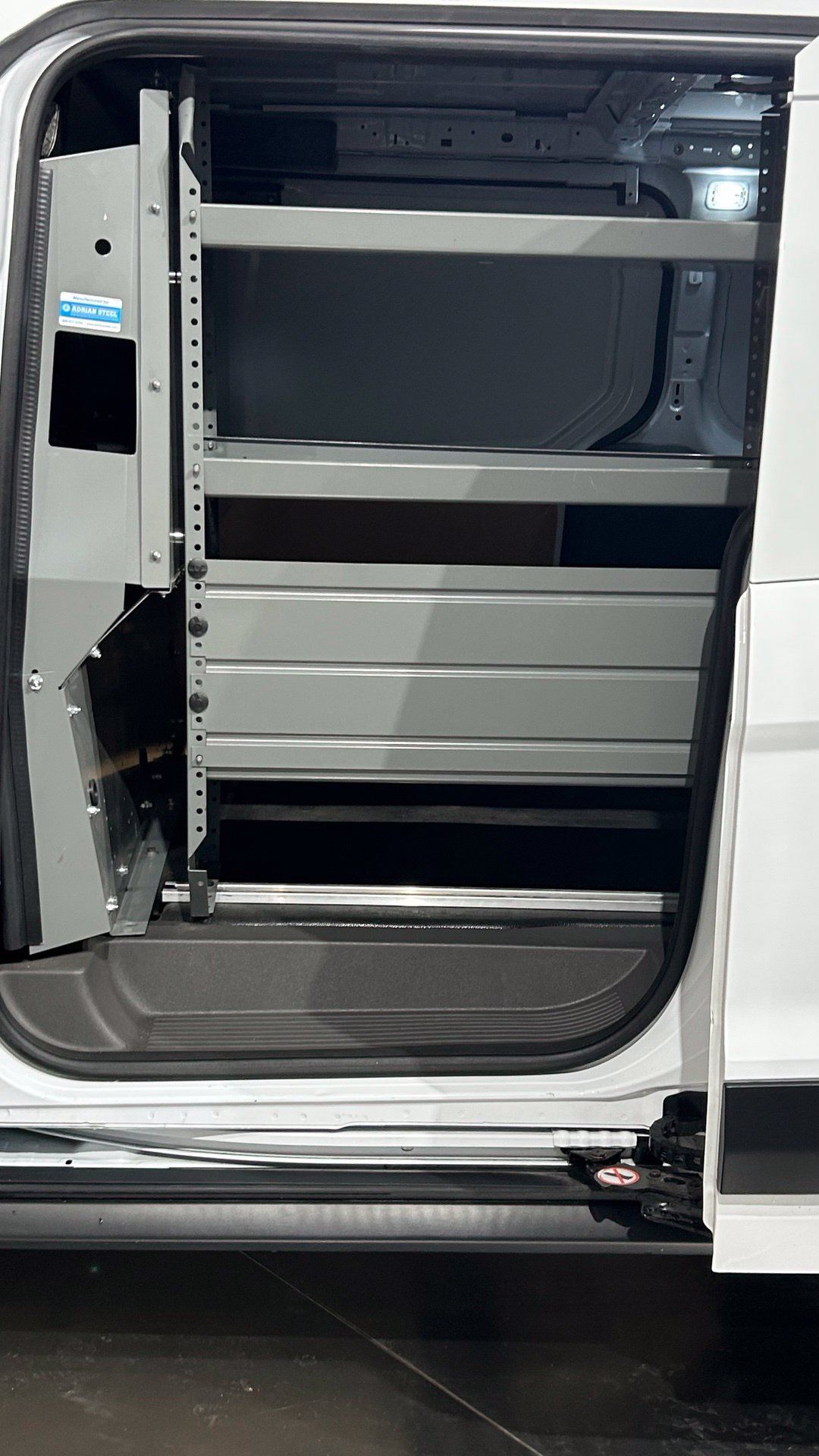 Used 2019 Ford Transit Connect XL FWD image 37