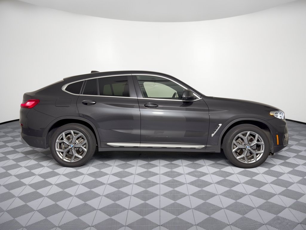 Used 2025 BMW X4 xDrive30i AWD/4WD image 8