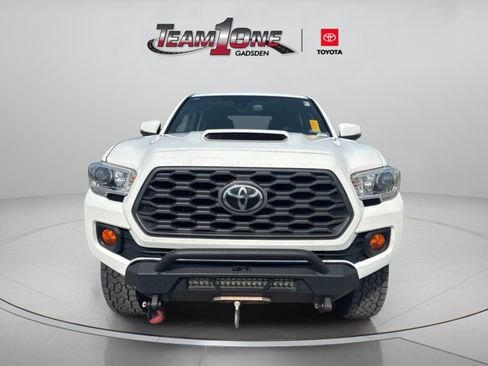 Used 2020 Toyota Tacoma TRD Sport AWD/4WD image 4