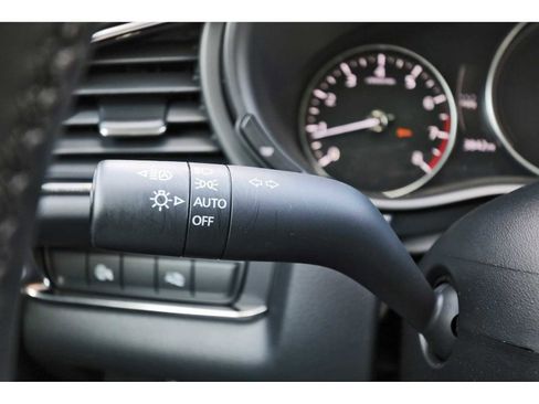 Certified 2025 MAZDA CX-30 AWD 2.5 S w/ Preferred Package image 17