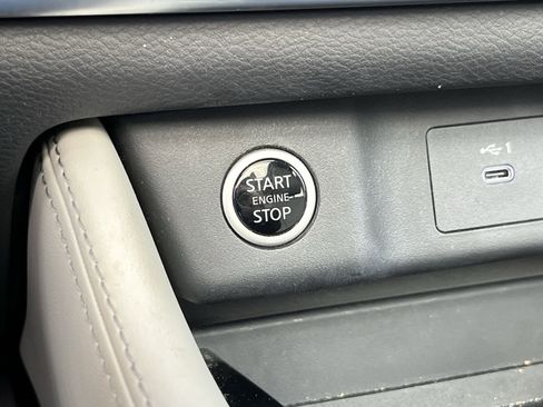 Used 2023 Nissan Rogue SL w/ SL Premium Package AWD/4WD image 40