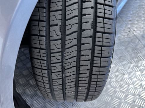 Used 2013 Mercedes-Benz C 250 Sedan image 23