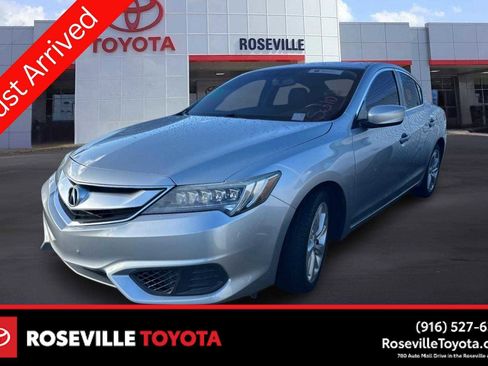 Used 2018 Acura ILX w/ Premium Package image 1