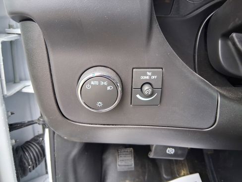 New 2025 GMC Savana 3500 w/ Driver Convenience Package RWD image 21