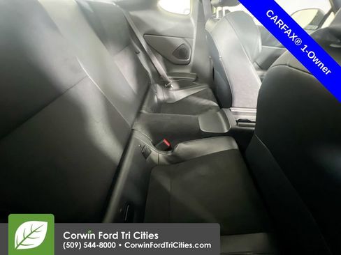 Used 2025 Toyota GR86 Premium w/ ALL Weather Mat Package (TMS) RWD image 16