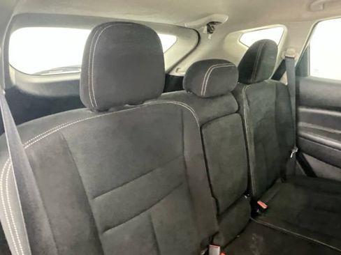 Used 2017 Nissan Murano S AWD/4WD image 12
