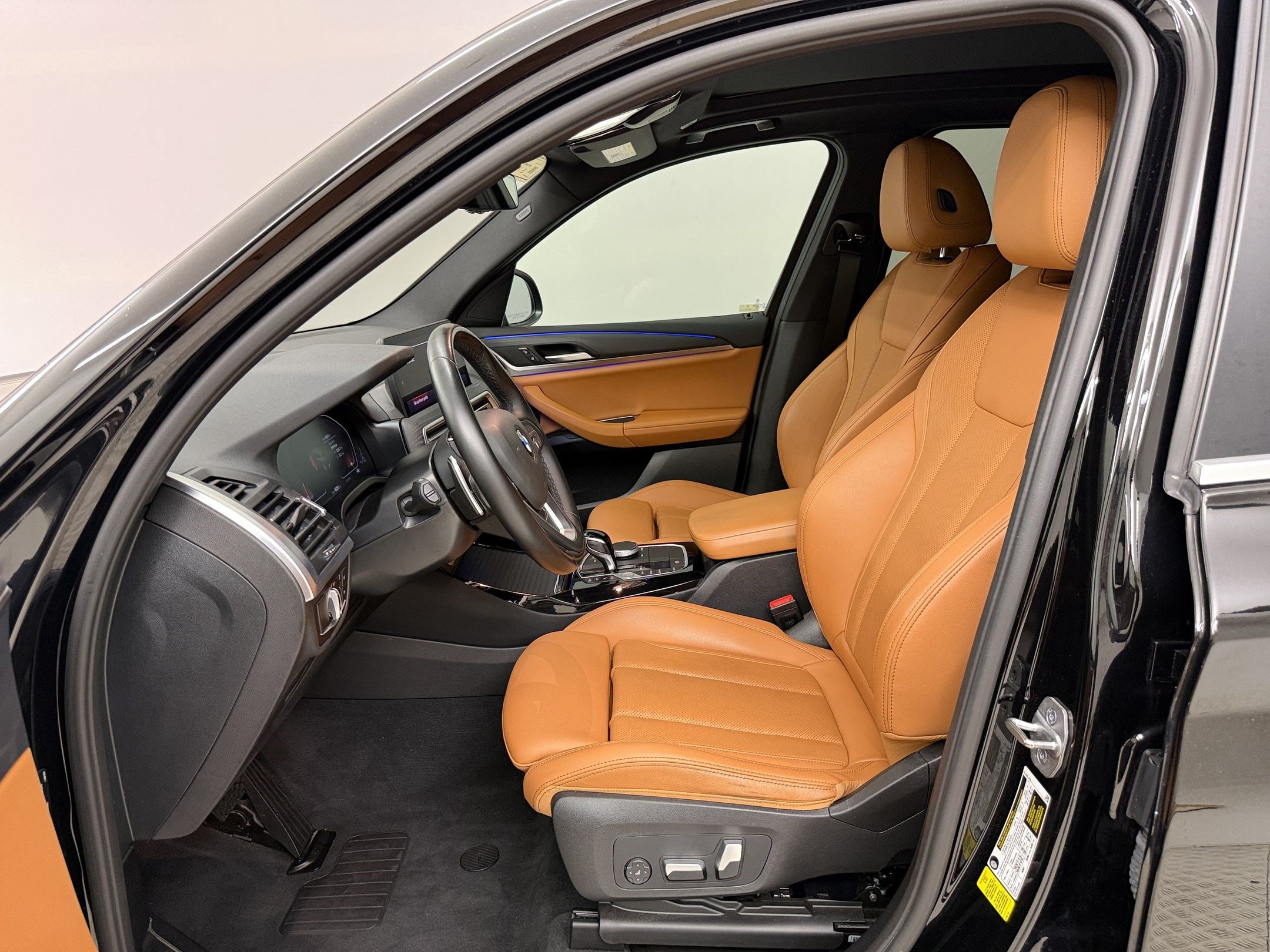 Certified 2023 BMW X3 sDrive30i w/ Premium Package RWD image 5